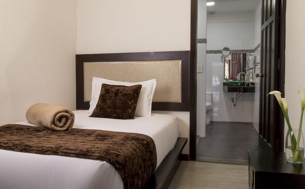 Ayenda 1076 Eco Boutique Bogota Hotel Buitenkant foto